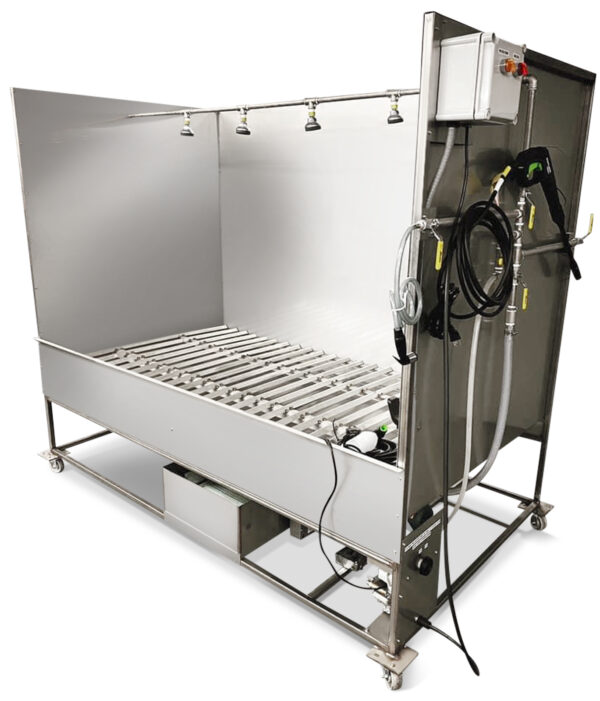 Stainless steel large parts washer and rinse station (White Background)
